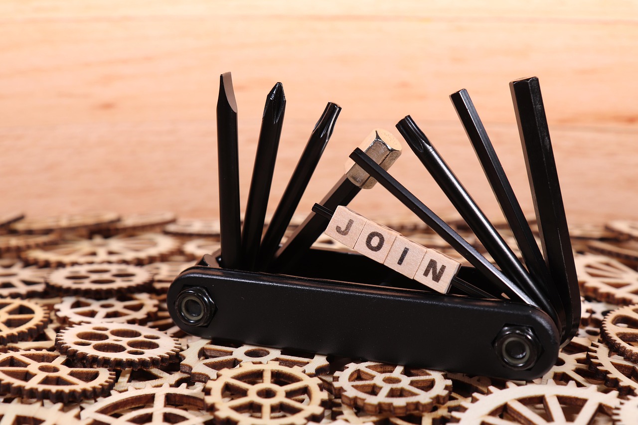 刀剑英雄：详情下载教程卫小宝app