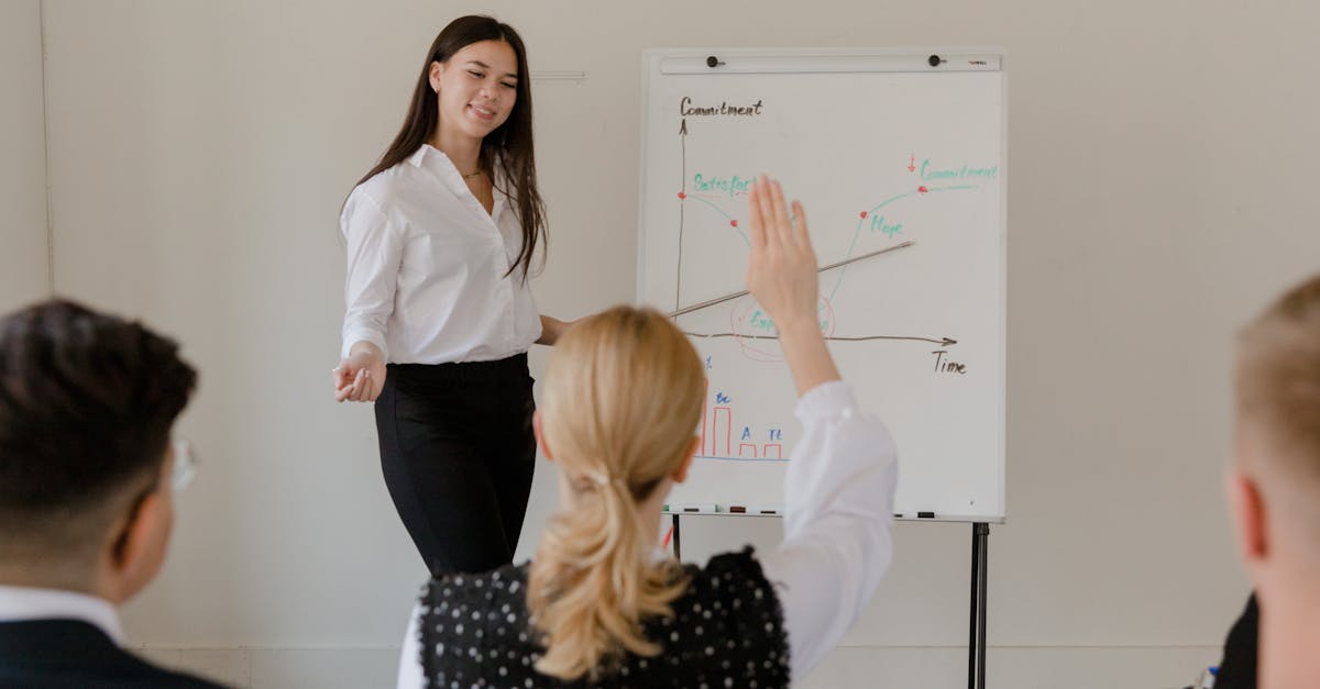 微信小号买卖：实名认证对于网络教育的促进